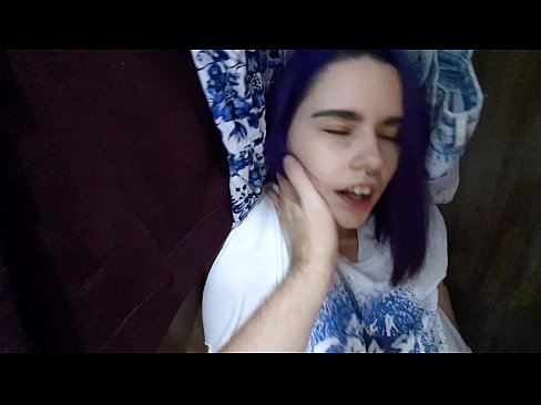❤️ Fûn myn suster yn 'e kast en holp har cum ❤ Just porno op fy.chancel.top ️❤